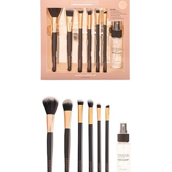 SOLD🌸 NIB Manna Kadar Beauty Essentials 7 pc Brush Set - Picture 8 of 8
